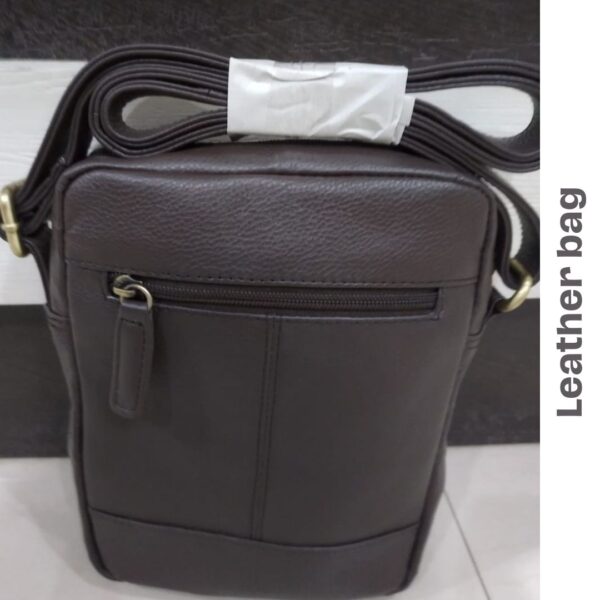 leather crossbody bag manufacturing